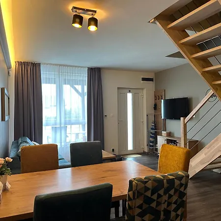 Kormoranow - 1000m Seaside Lejlighed