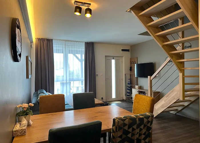 Kormoranow - 1000m Seaside Διαμέρισμα